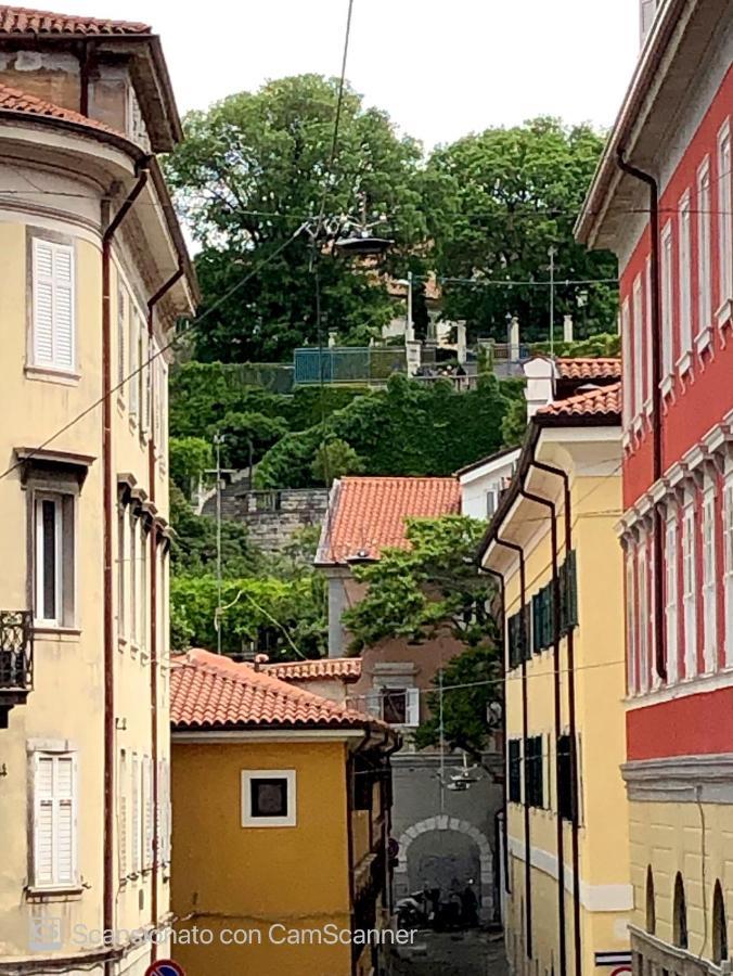 Casa Vacanza Tigor Triëst Buitenkant foto